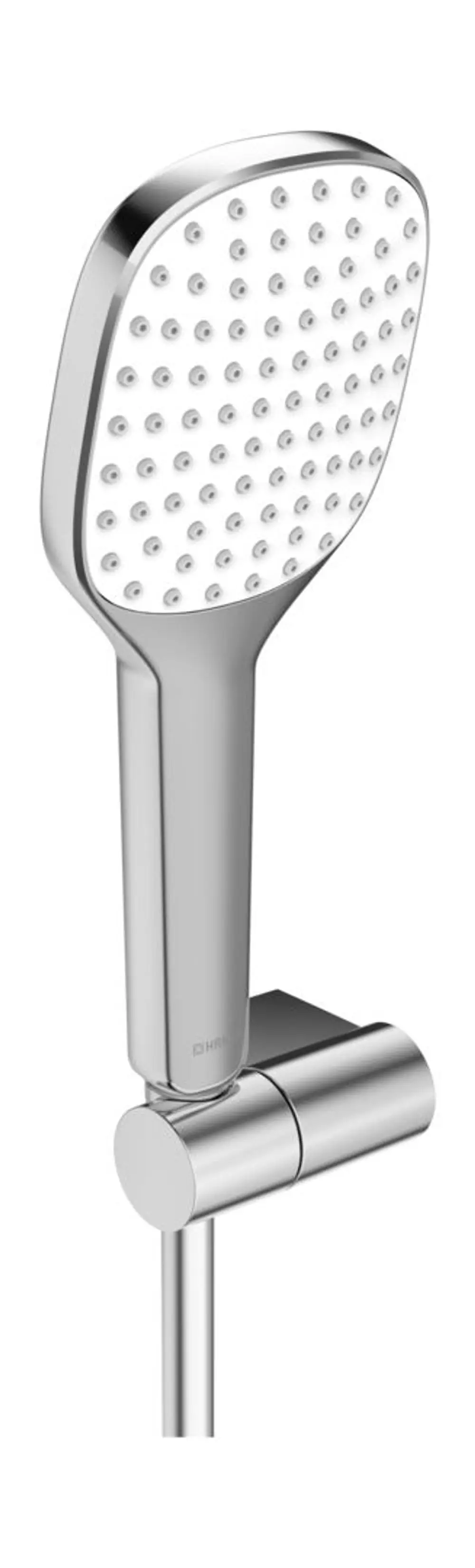 Handbrause mit verchromter Oberfläche und runder Duschkopf-Design. Aus einem HANSAACTIVEJET Set, befestigt an einer Wandhalterung.